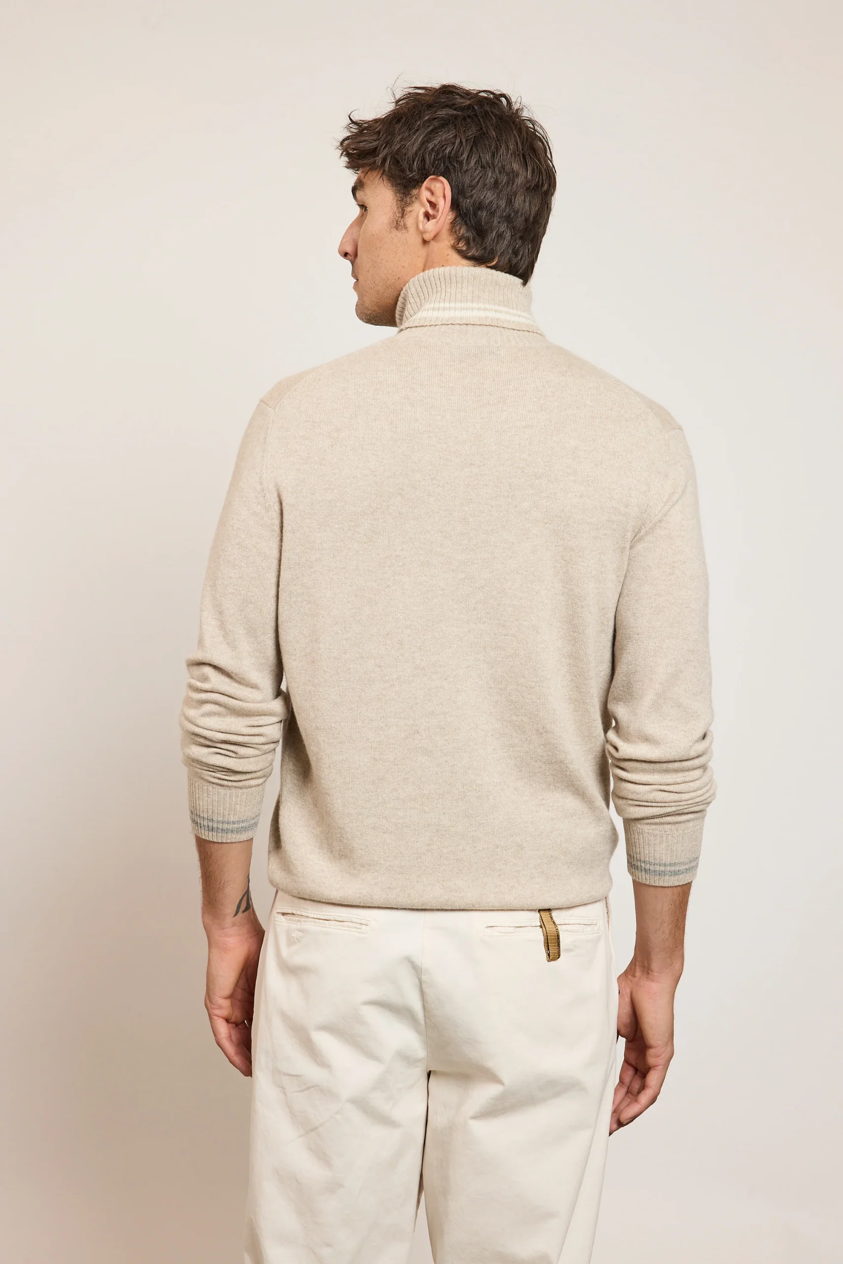 COL ROULÉ RAYURES EN CACHEMIRE BEIGE – Image 3