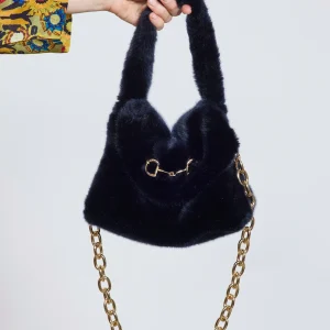 BESACE EN FAUSSE FOURRURE MARINE