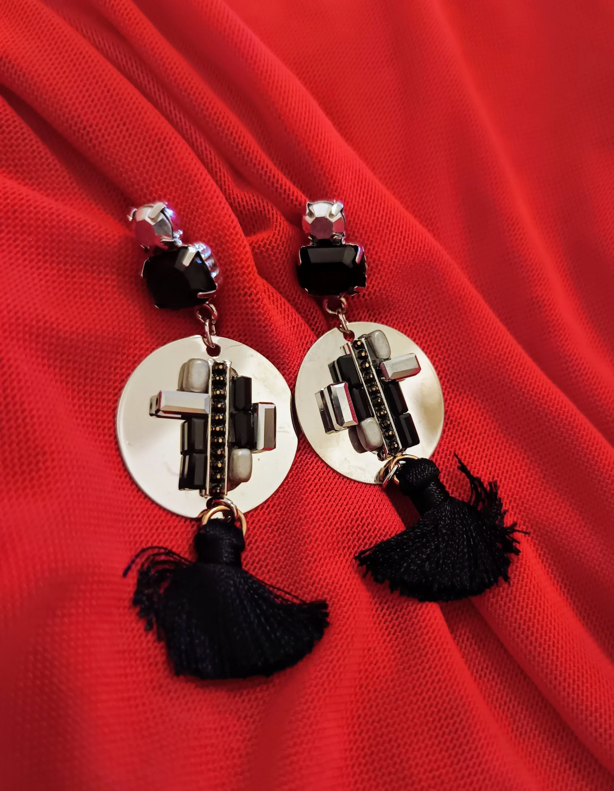 Boucle d'oreille noir et argent (Fantaisie) BO11824